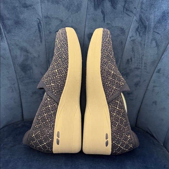 Martha Stewart x Skechers Pier Lite Sparkle Navy Women's Comfort Heels Size 9 - Picture 2 of 7